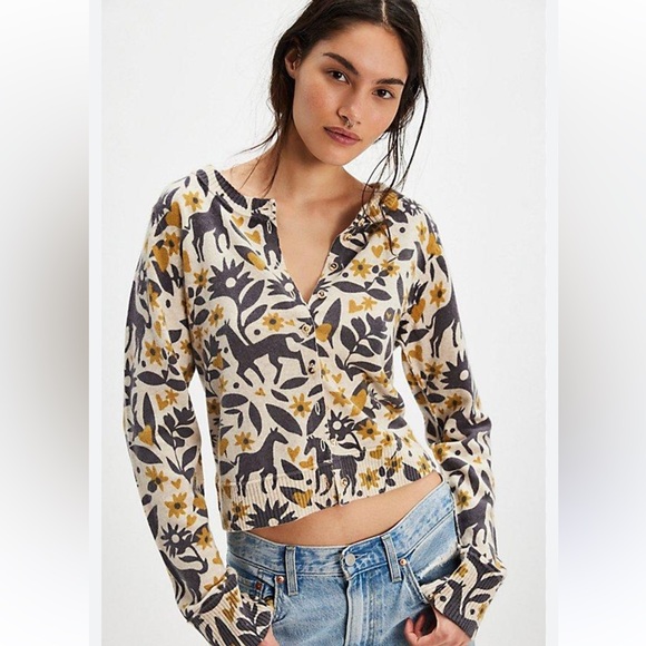 Free People Sweaters - New! Free People Nocturne Pattern Cashmere Cardigan Animal Design iMedium